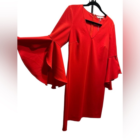 Trina Turk Women's Ruffle Flounce Sleeve Dress size 0 - Picture 4 of 12